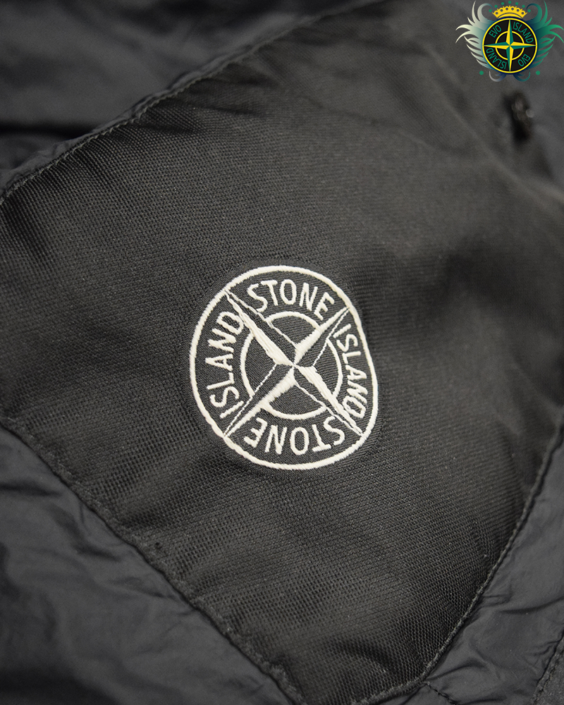 Stone Island Dense Nylon Hand Sprayed Reflective Jacket Black