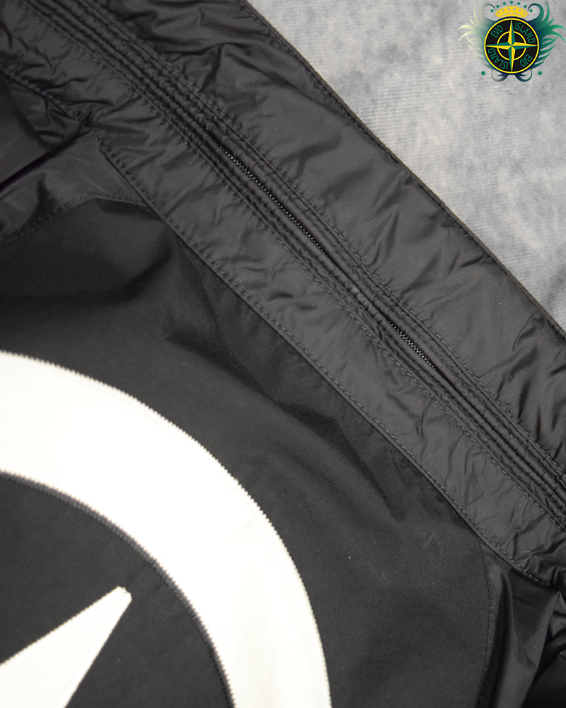 Stone Isand X Supreme Tela Logo Reversible Puffer Jacket Black