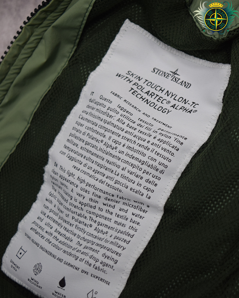 Stone Island Skin Touch Nylon-TC With Polartec Alpha Technology Jacket Green