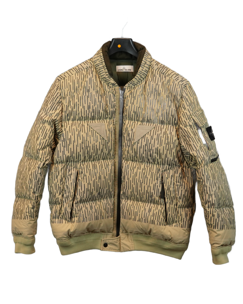 Stone Island Rain Camo Naslan Light Watro Reflective Down Bomber Jacket Camo front view