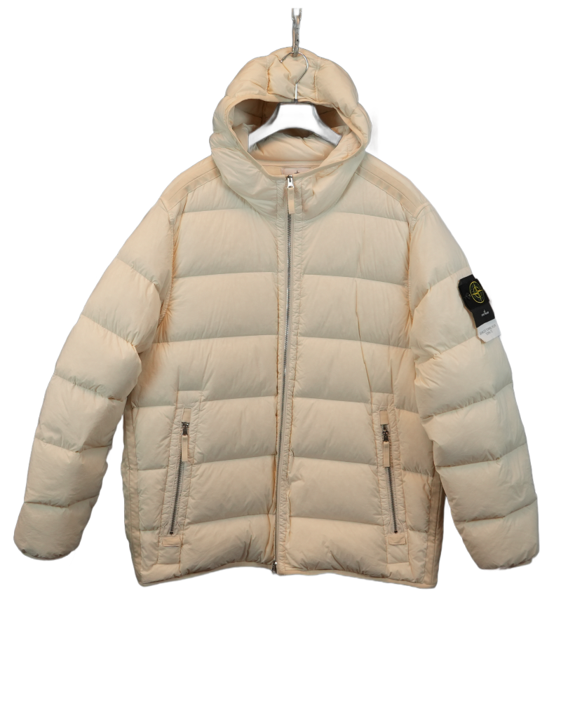 Stone Island Seamless Tunnel Nylon Down TC Cream front view