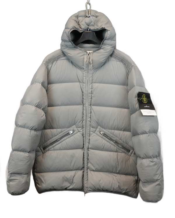 Stone Island Seemless Tunnel Nylon Down TC Grey front view