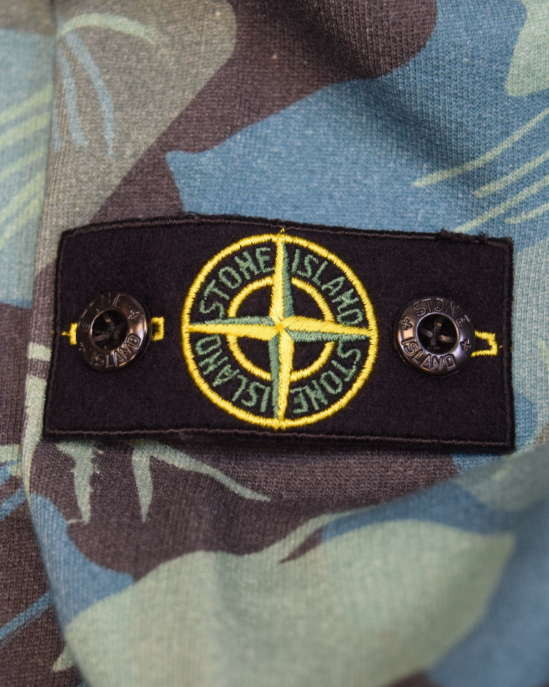 Stone Island Kids Crewneck Sweatshirt Green Camo detail view