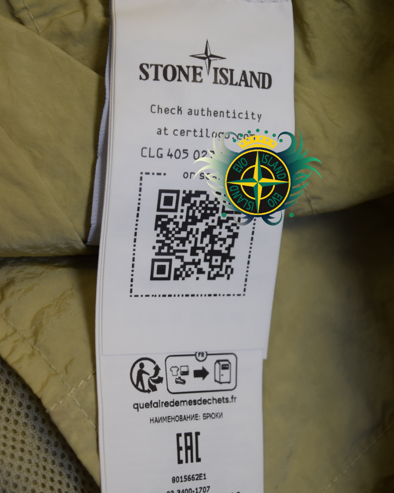Stone Island Grid Camo Cargos Camo detail view
