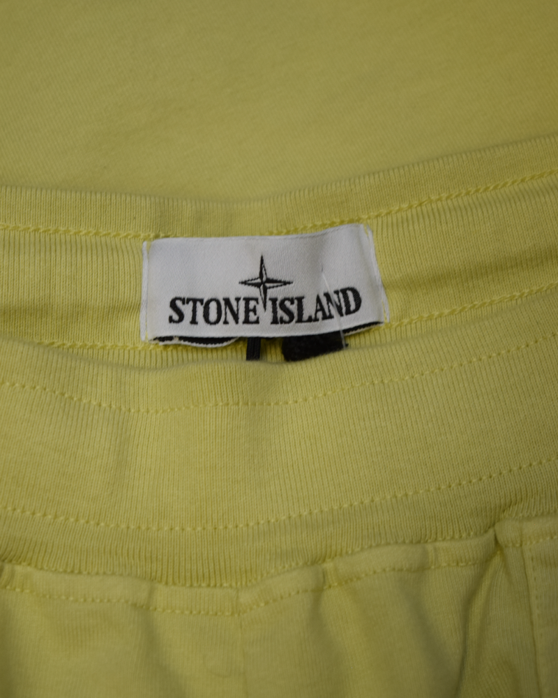 Stone Island Jogger Shorts Yellow detail view