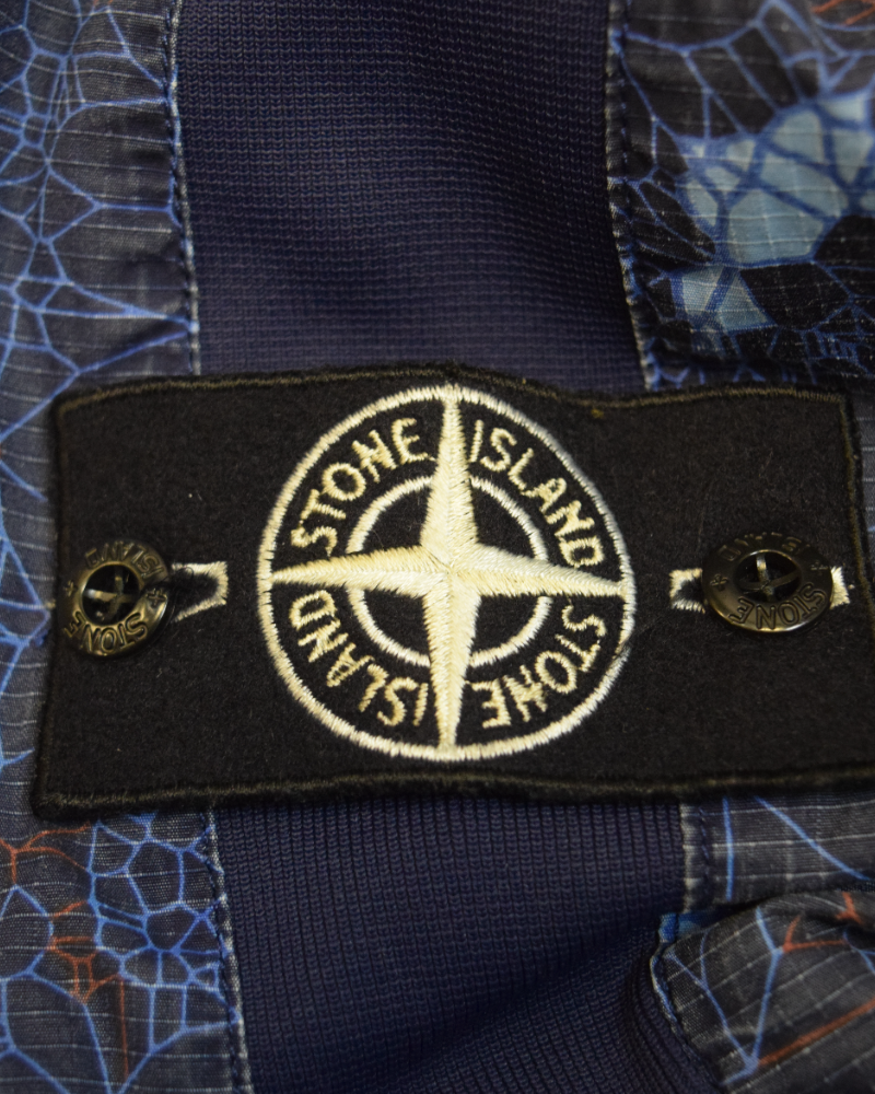 Stone Island Special Process Thermoreactive Trousers Blue detail view