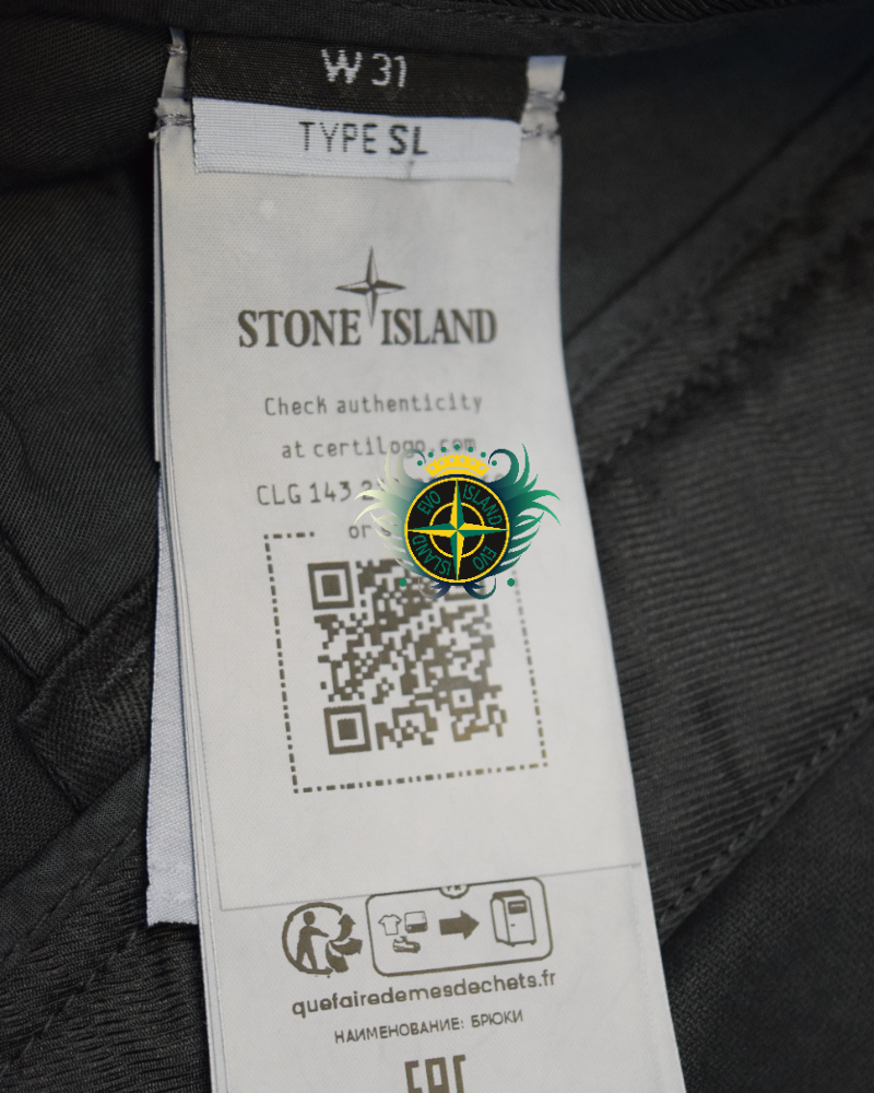 Stone Island Cargos Black detail view
