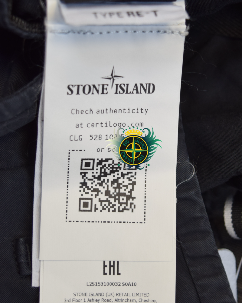 Stone Island Cargos Navy Blue detail view