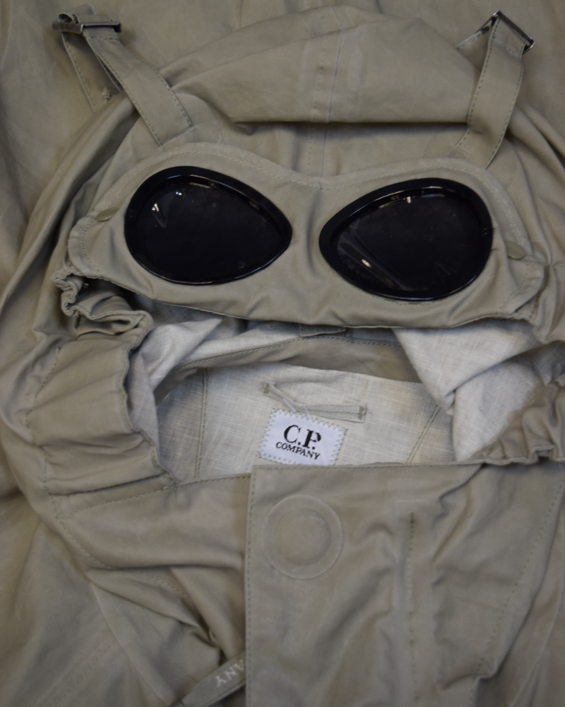 C.P. Company TOOB Two Goggle Jacket Beige detail view