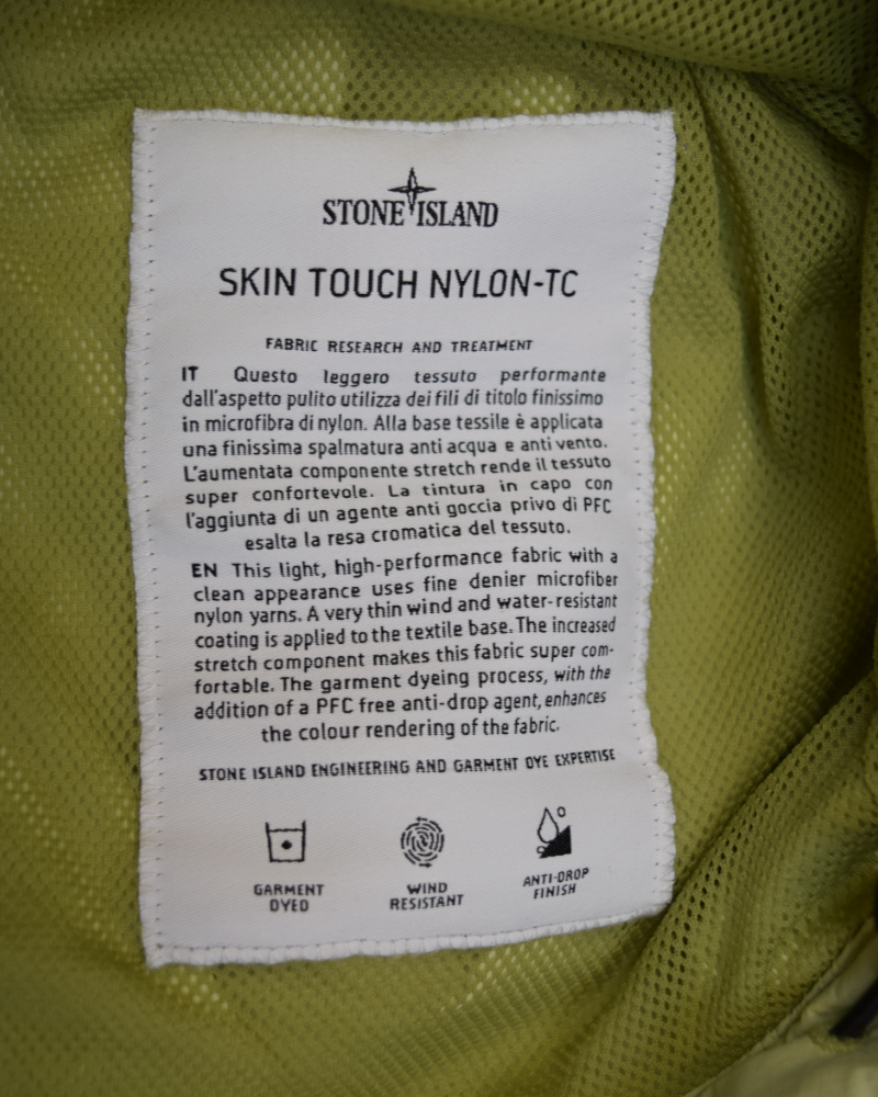 Stone Island Skin Touch Nylon-TC Green detail view