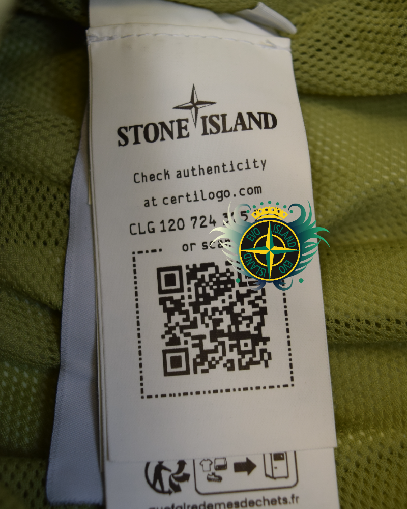 Stone Island Skin Touch Nylon-TC Green detail view