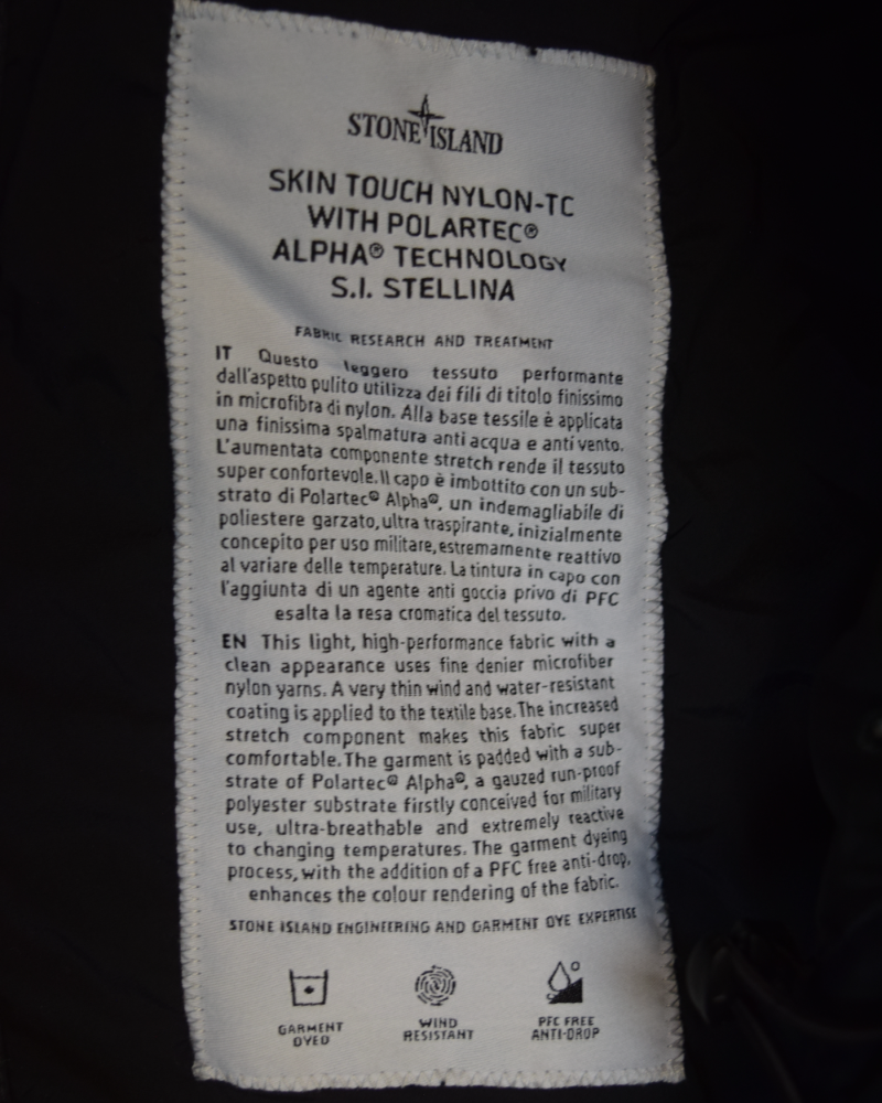 Stone Island Skin Touch Nylon-TC With Polar Tech Alpha Tech S.I. Stellina Black detail view