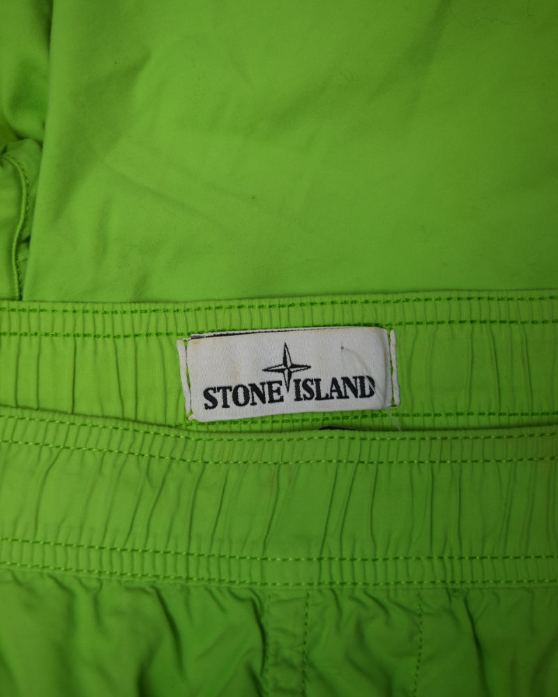 Stone Island Swim Shorts Green detail view