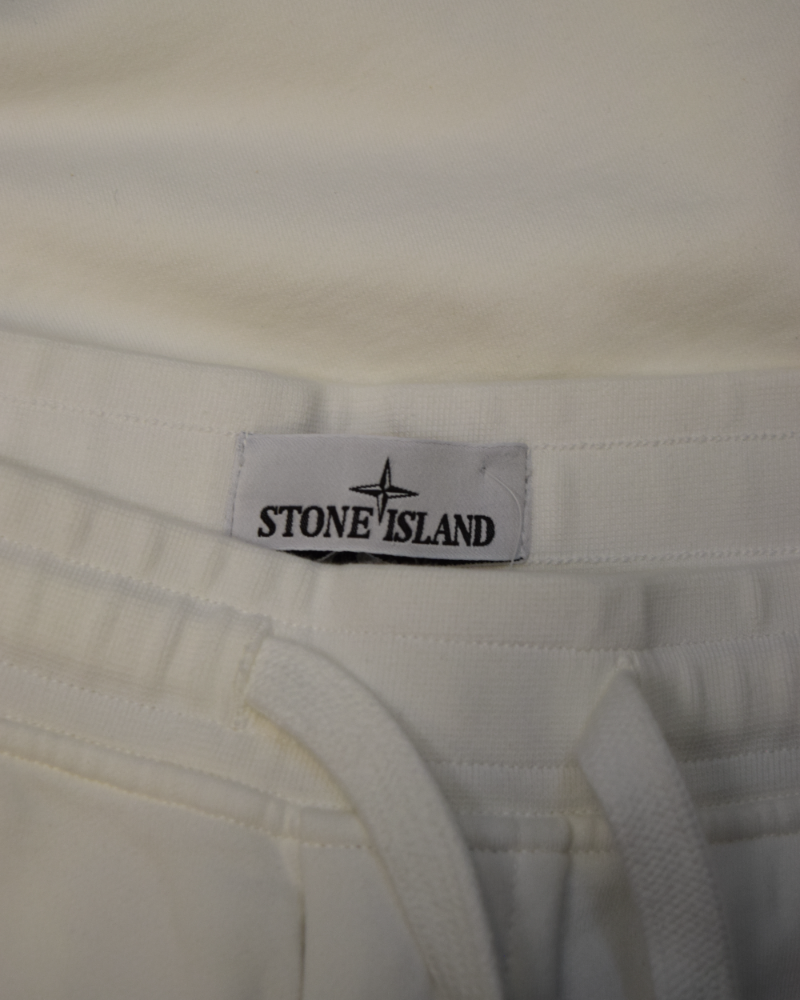 Stone Island Jogger Shorts White detail view
