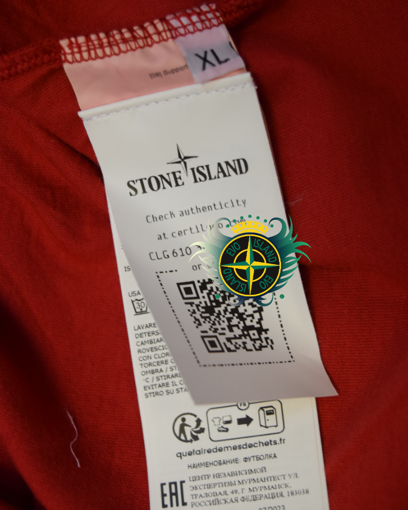Stone Island Big Print T-Shirt Red detail view