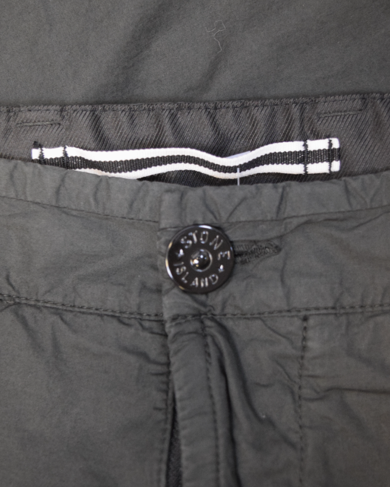 Stone Island Lightweight Cargo Shorts Charcoal detail view