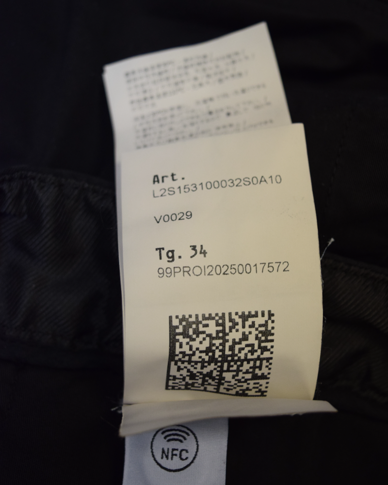 Stone Island Cargos Black detail view