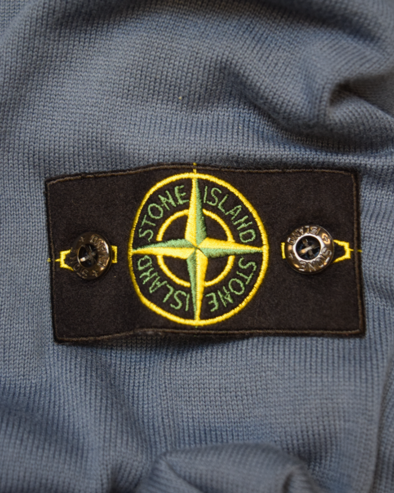 Stone Island Lightweight Knit dark blue detail view