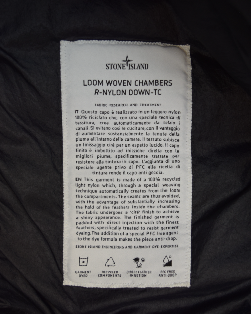 Stone Island Loom Woven Chambers R-Nylon Down TC Gilet Navy Blue detail view