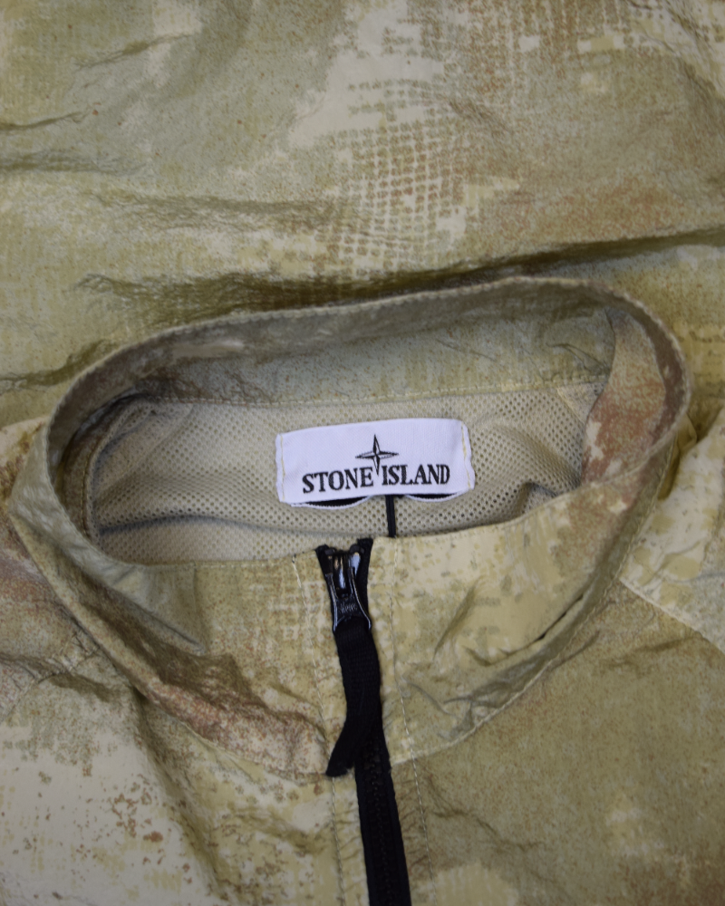 Stone Island Dissolving Grid Camo Jacket Beige detail view