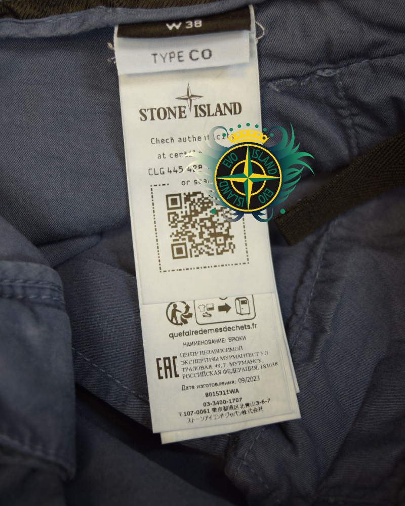 Stone Island Cargos Blue detail view