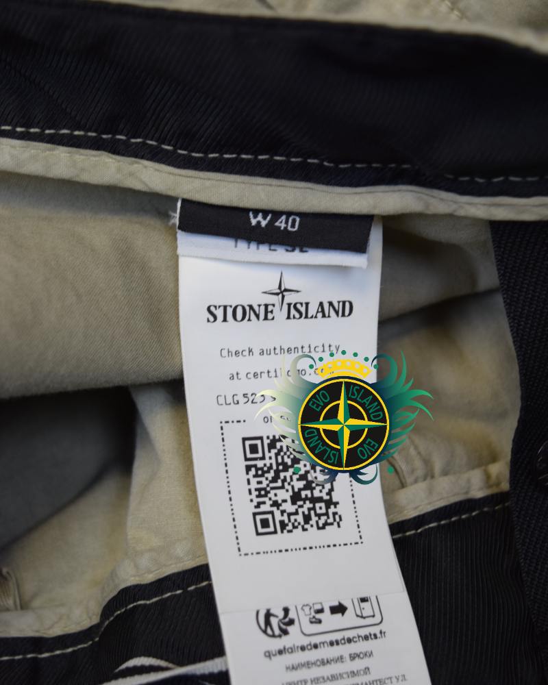 Stone Island Cargos Cream detail view