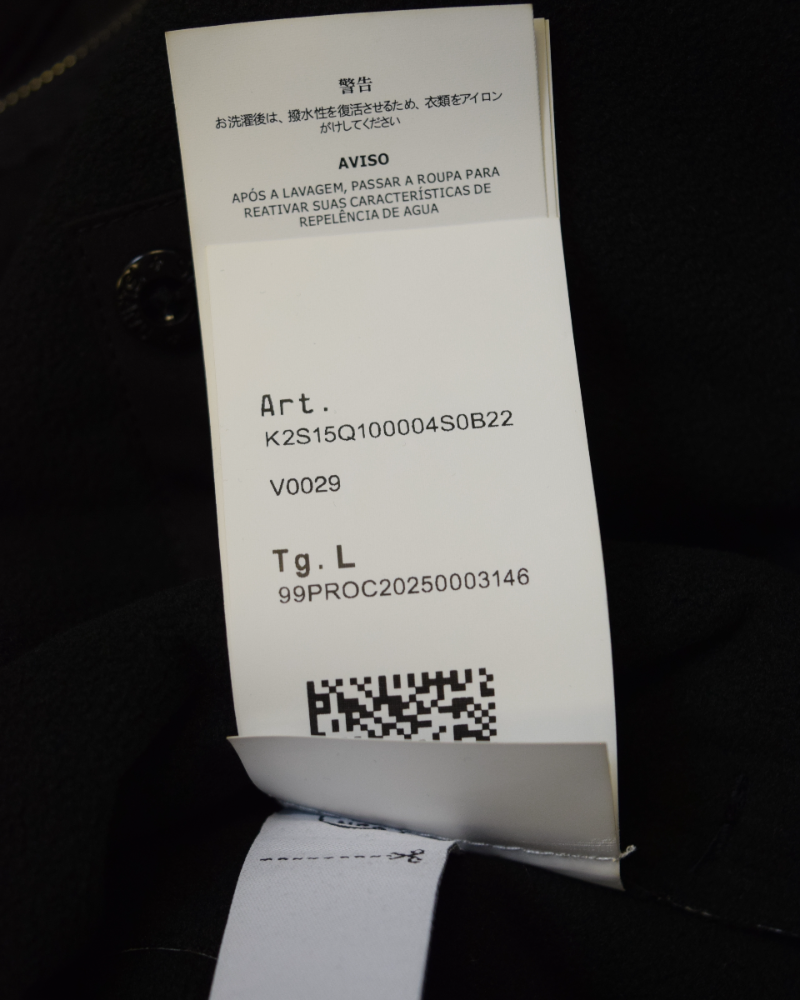 Stone Island Soft Shell-R Edye Jacket black detail view