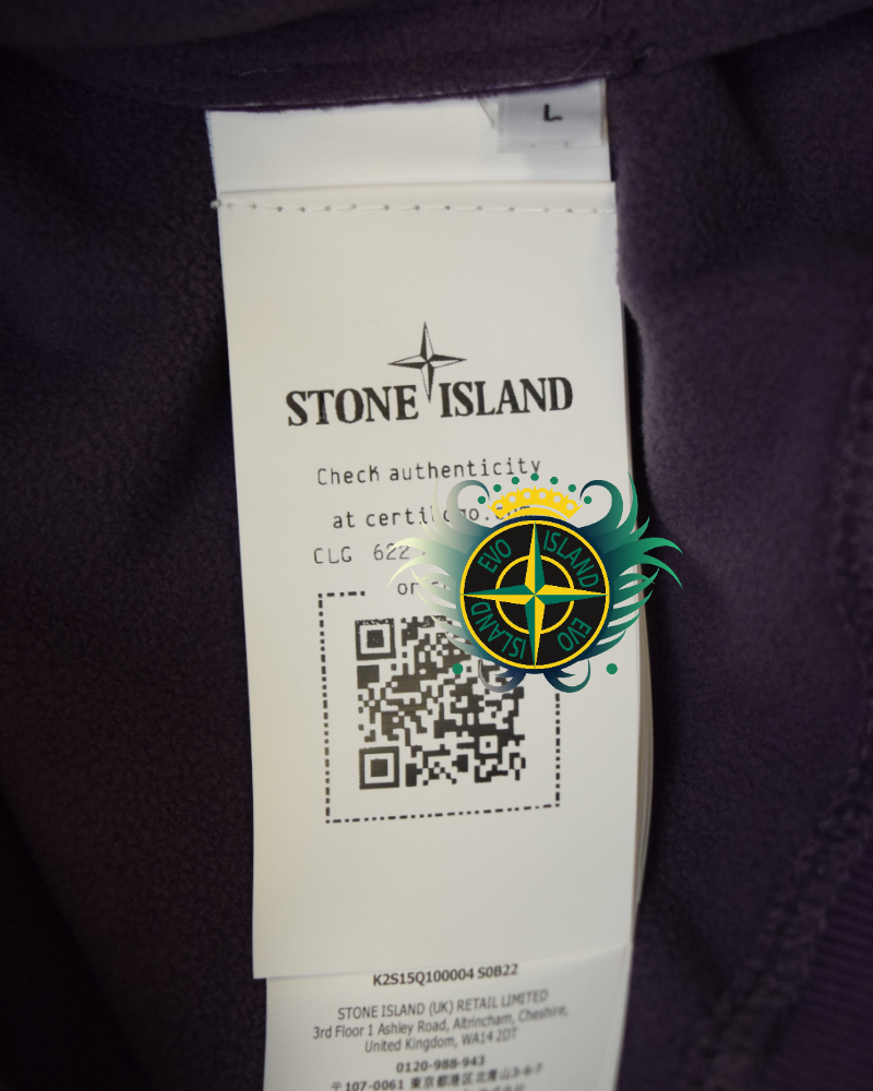 Stone Island Soft Shell-R Edye Jacket purple detail view