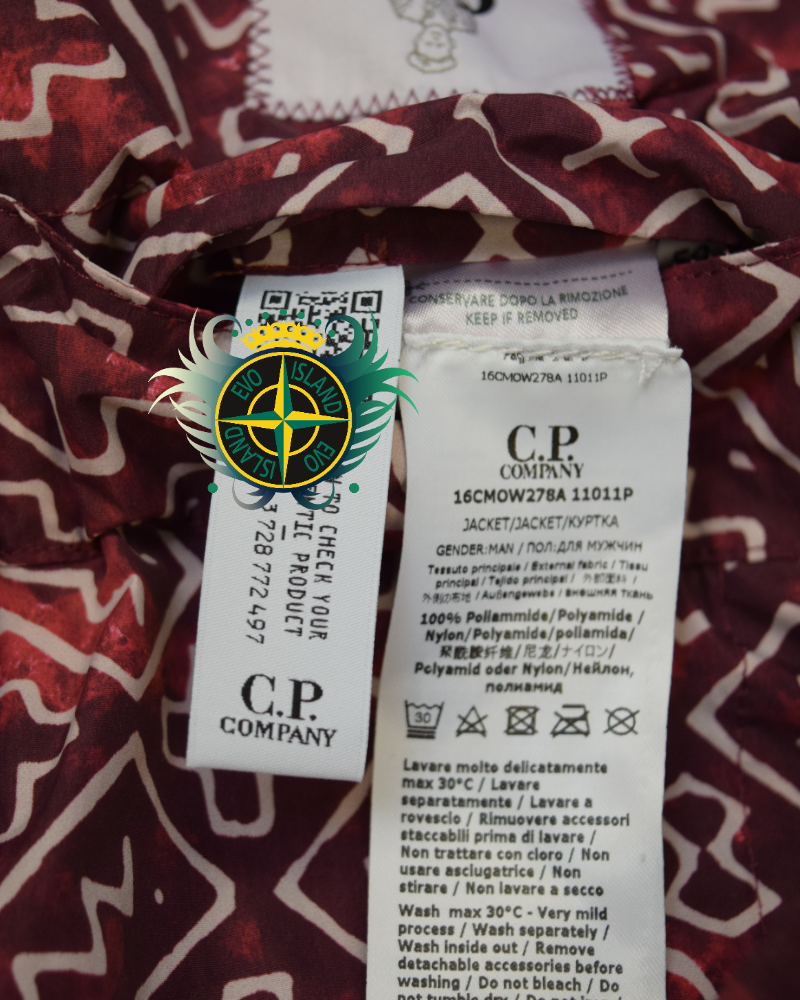 C.P Company Flat Nylon Goggle Jacket detail view