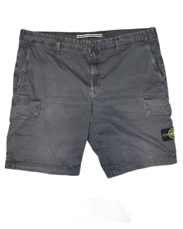 Stone island Old Treatment Cargo shorts grey front view