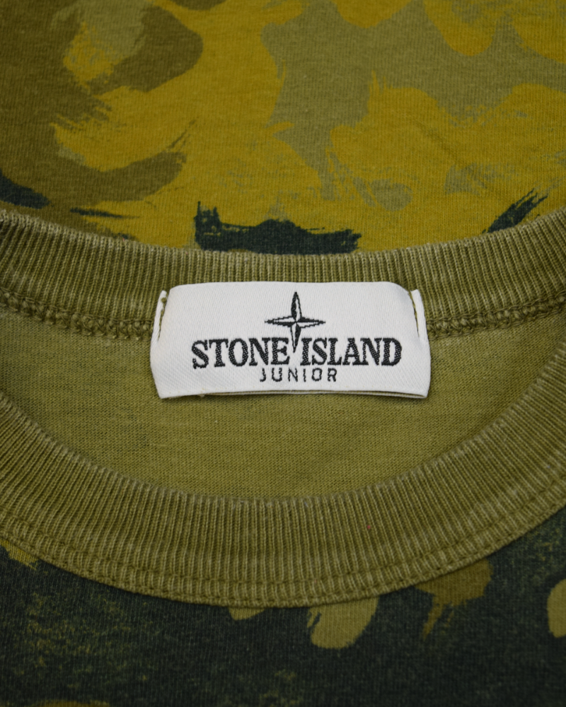 stone island patch project camo t-shirt Junior green detail view