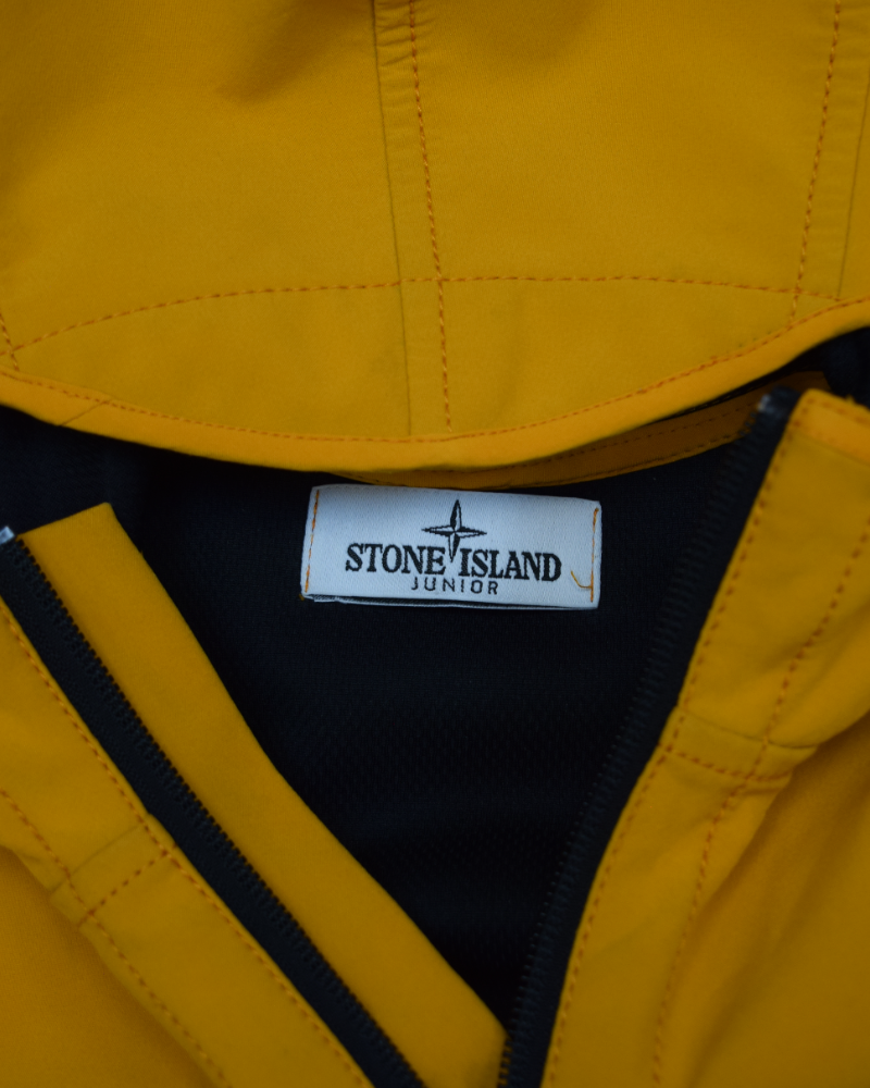 stone island soft shell junior  orange detail view