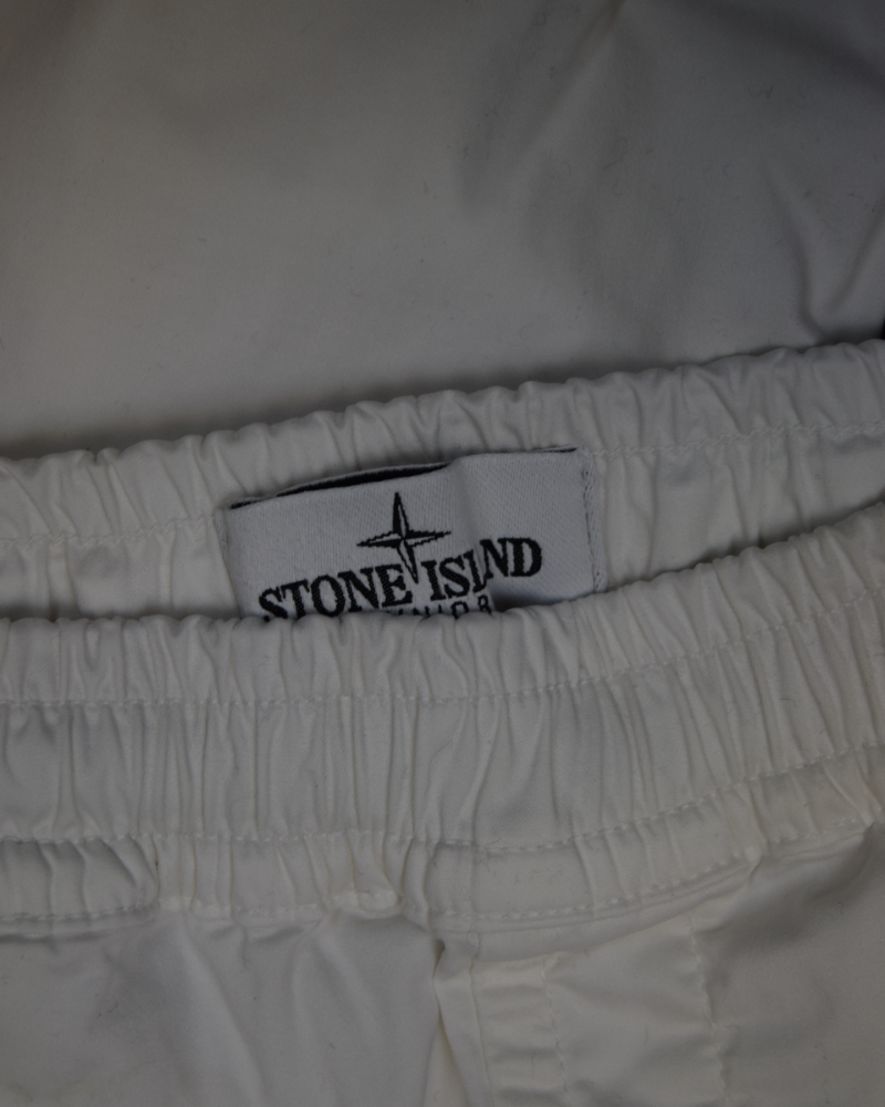 stone island cuffed cargos junior white detail view