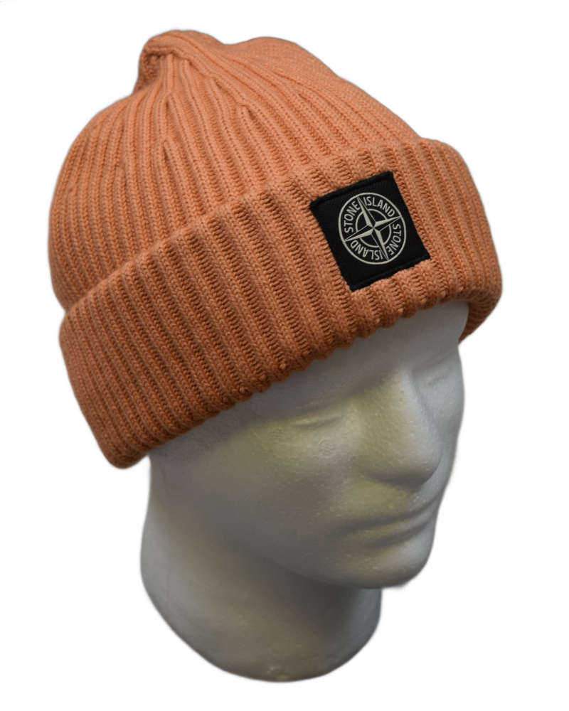 Stone Island Beanie Terracotta detail view
