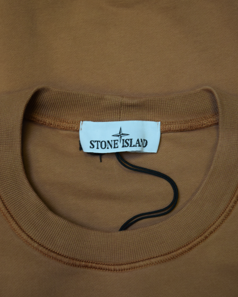 Stone Island Crewneck Terracotta detail view