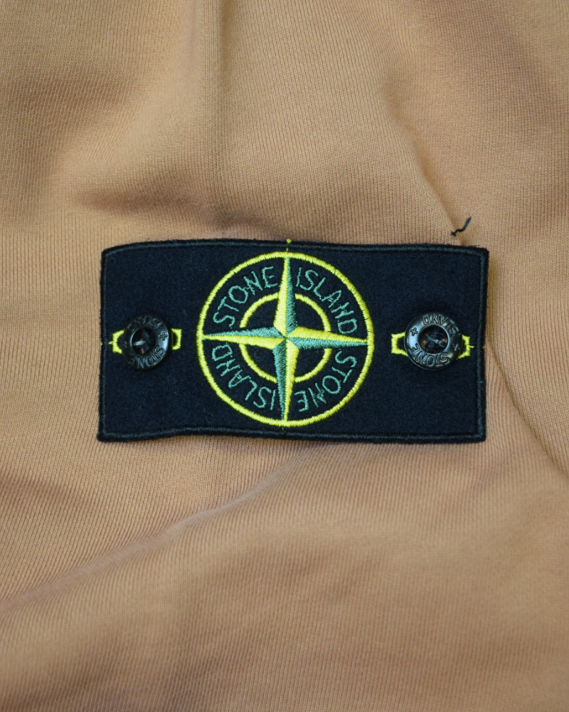 Stone Island Crewneck Terracotta detail view