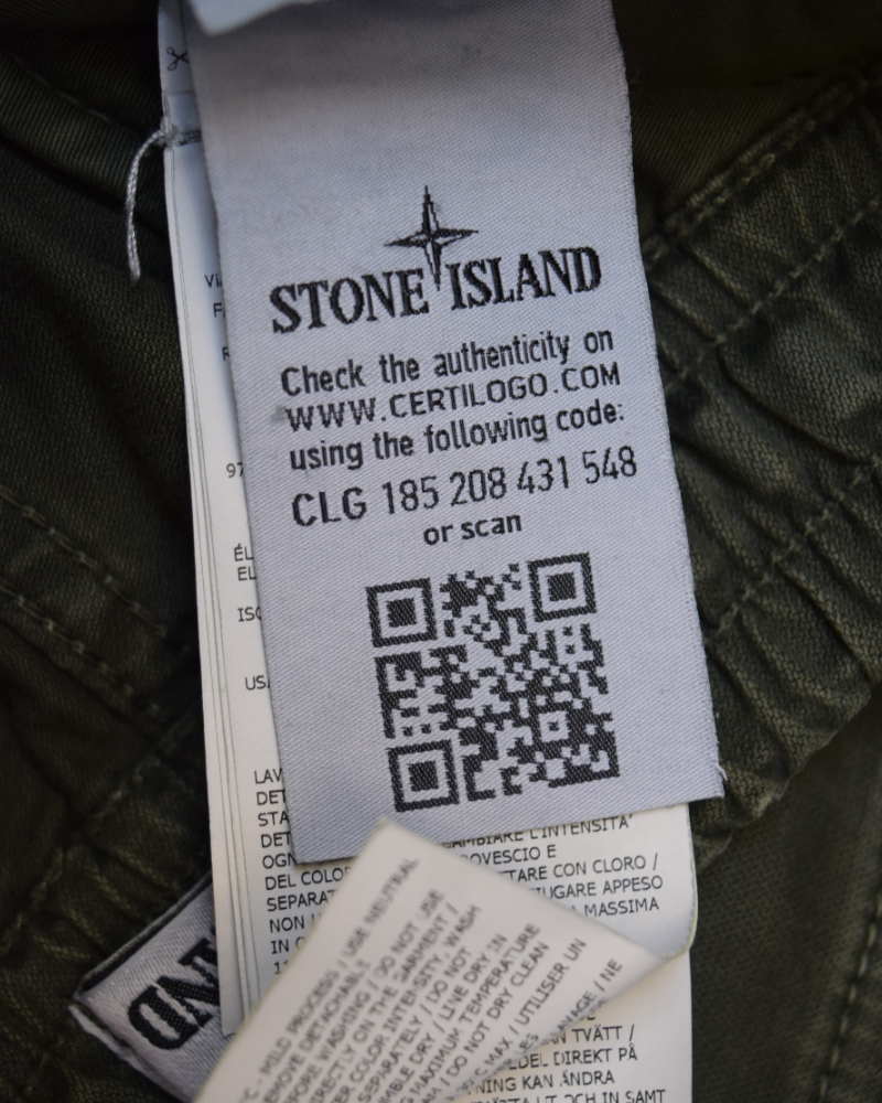 Stone Island Cuffed Cargos Green detail view