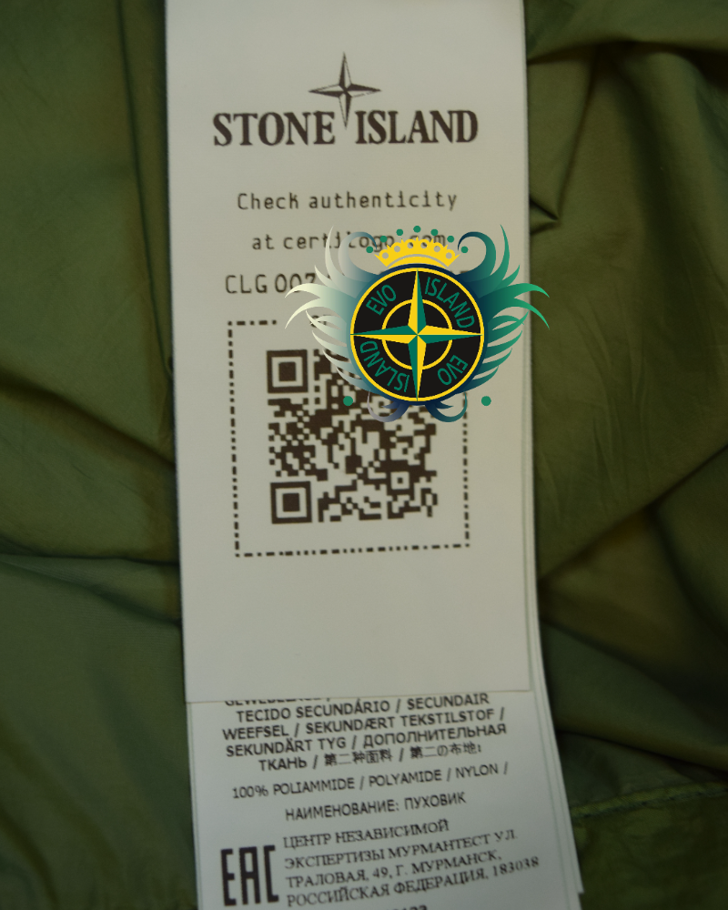 Stone Island Garment Down Crinkle Reps NY Down Green detail view