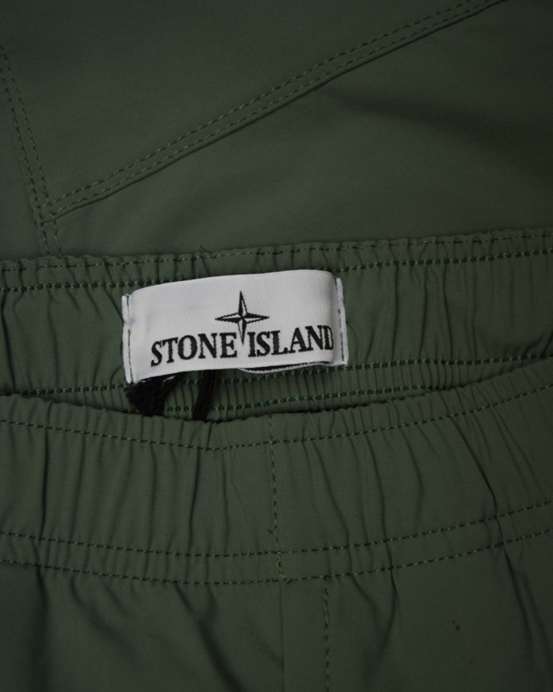 Stone Island Stellina Nylon Technical Joggers Green detail view