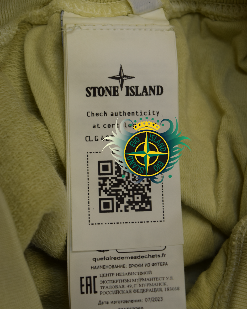Stone Island Old Treatment Cuffed Joggers detail view