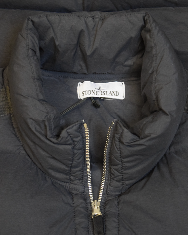 Stone Island Seamless Tunnel Down TC Navy detail view
