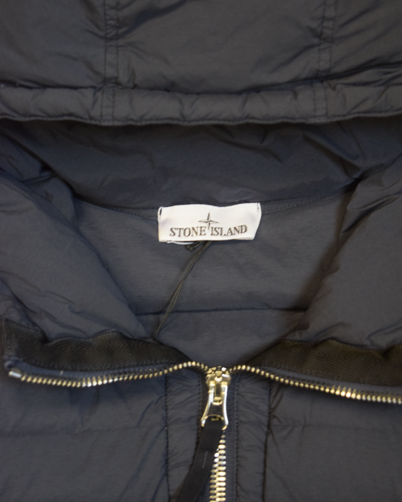 Stone Island Seamless Tunnel Down TC Hooded Navy detail view