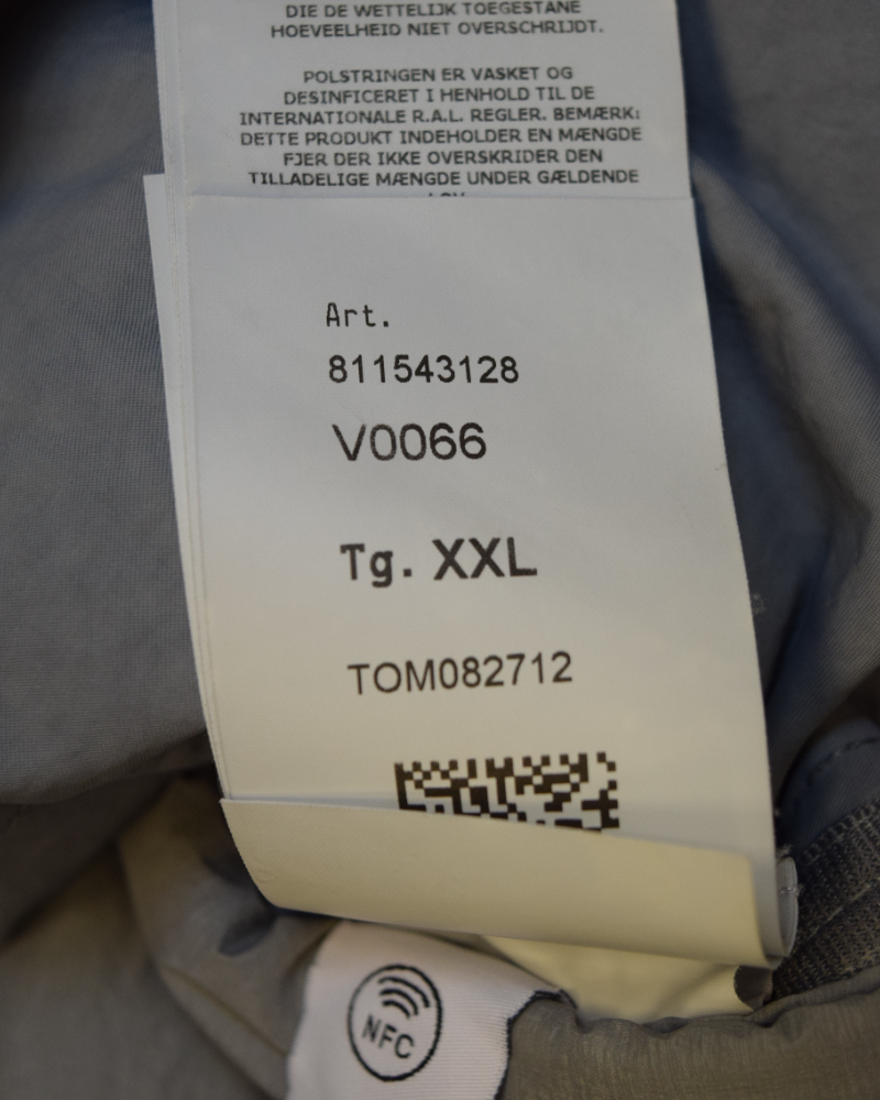 Stone Island Seamless Tunnel Down TC Hooded Grey detail view