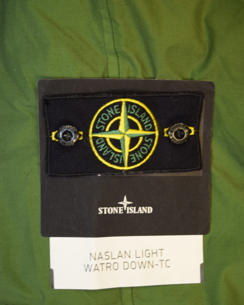 Stone Island Naslan Light Watro Down Jacket Green detail view
