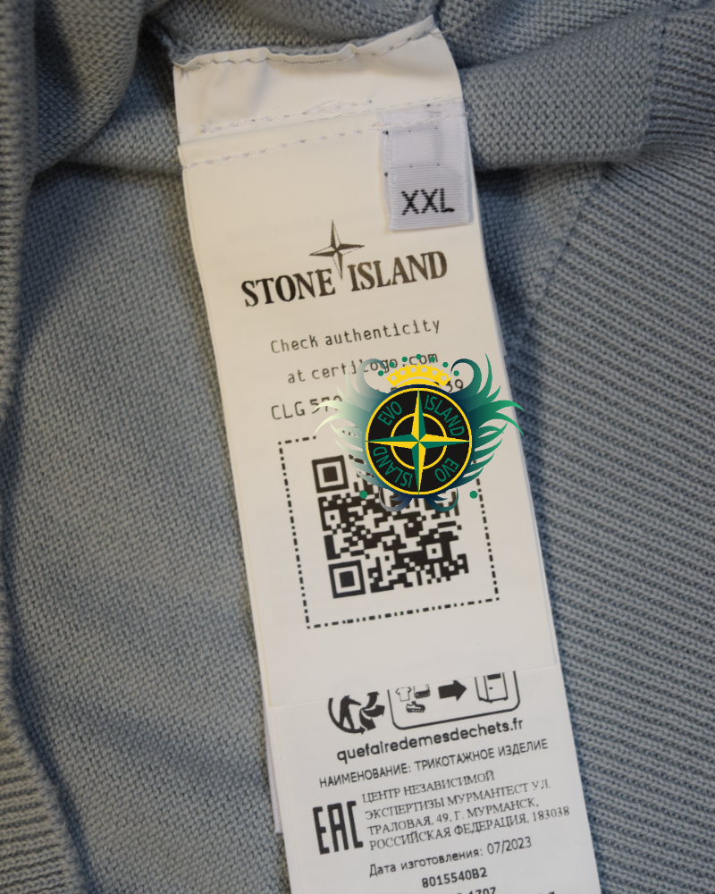 Stone Island Lightweight Knit Light Blue detail view