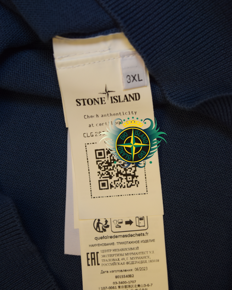 Stone Island Lightweight Knit Blue detail view